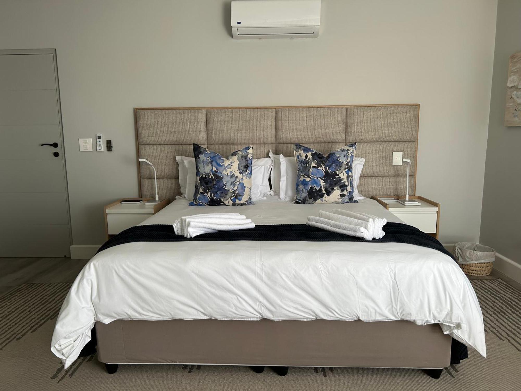Hotel Cliff Haven à Struisbaai Extérieur photo