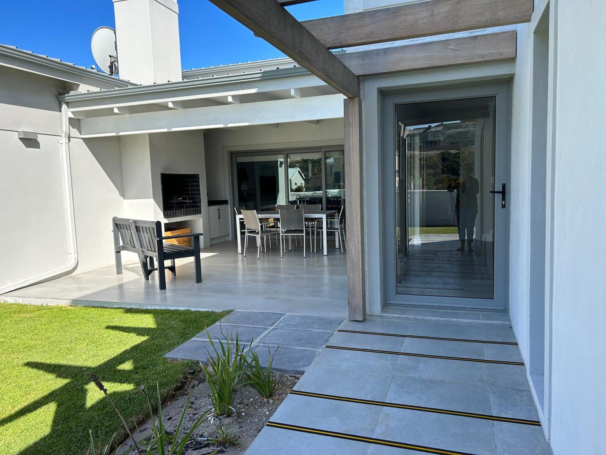 Hotel Cliff Haven à Struisbaai Extérieur photo