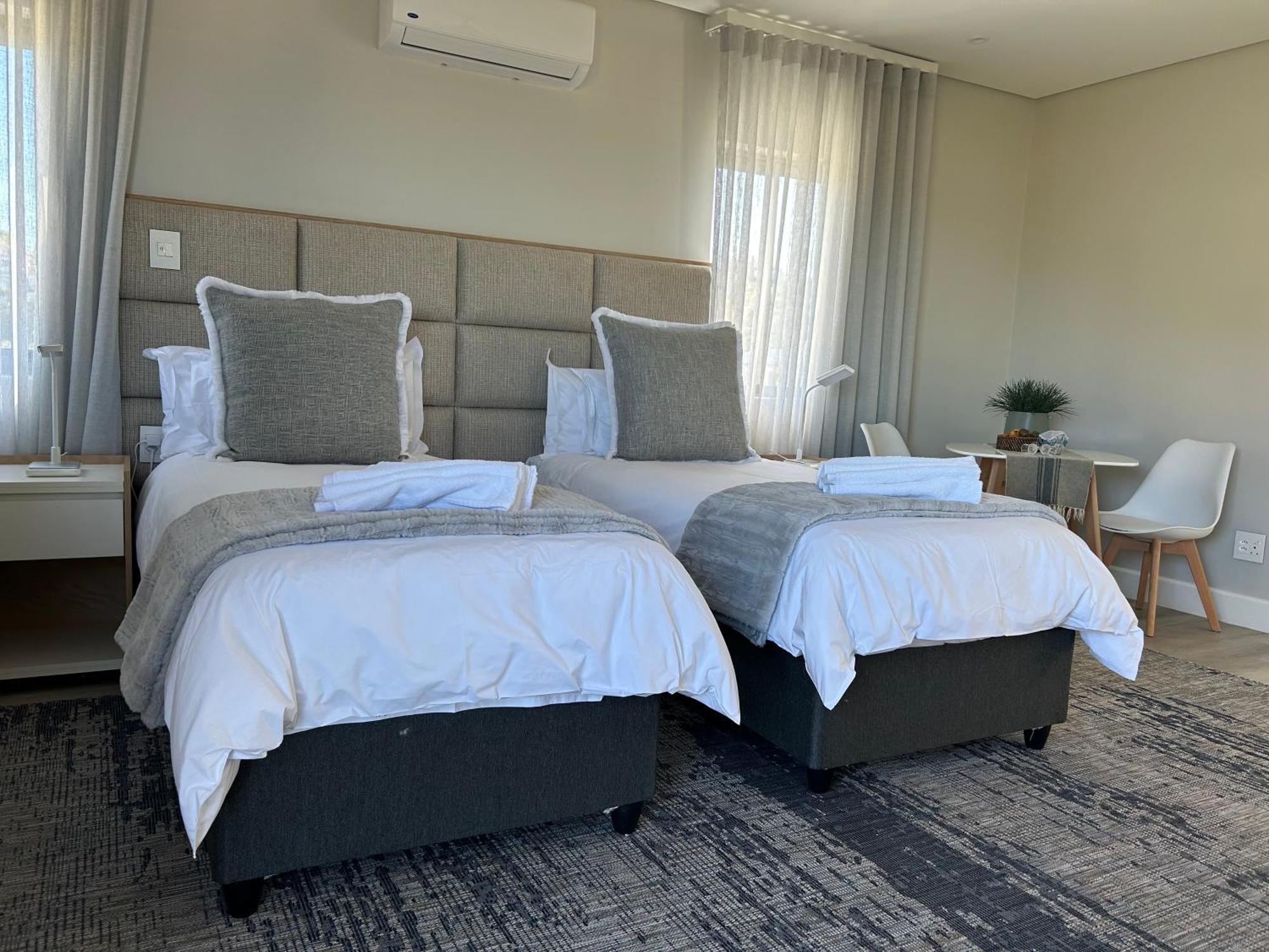 Hotel Cliff Haven à Struisbaai Extérieur photo