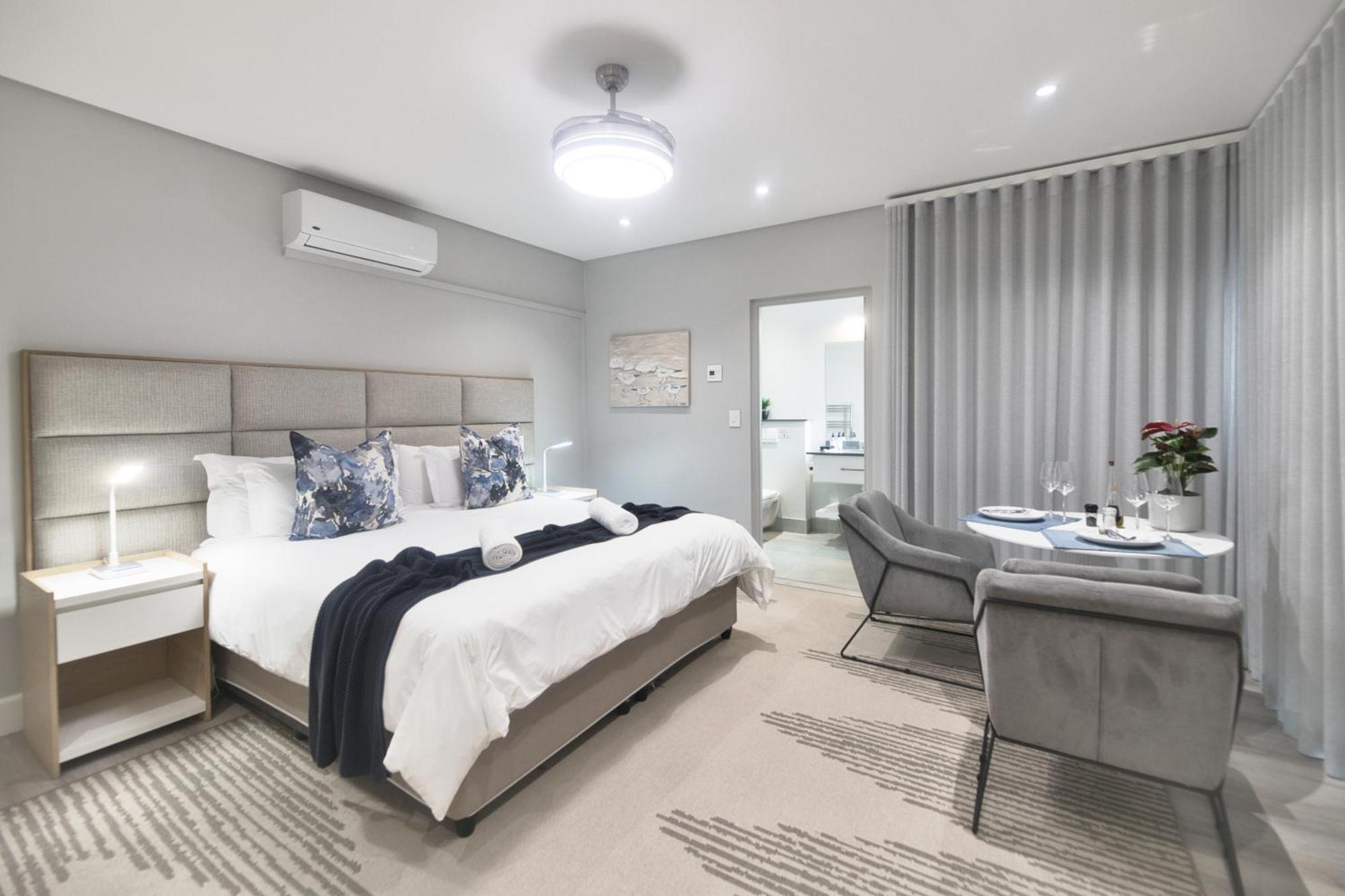 Hotel Cliff Haven à Struisbaai Extérieur photo