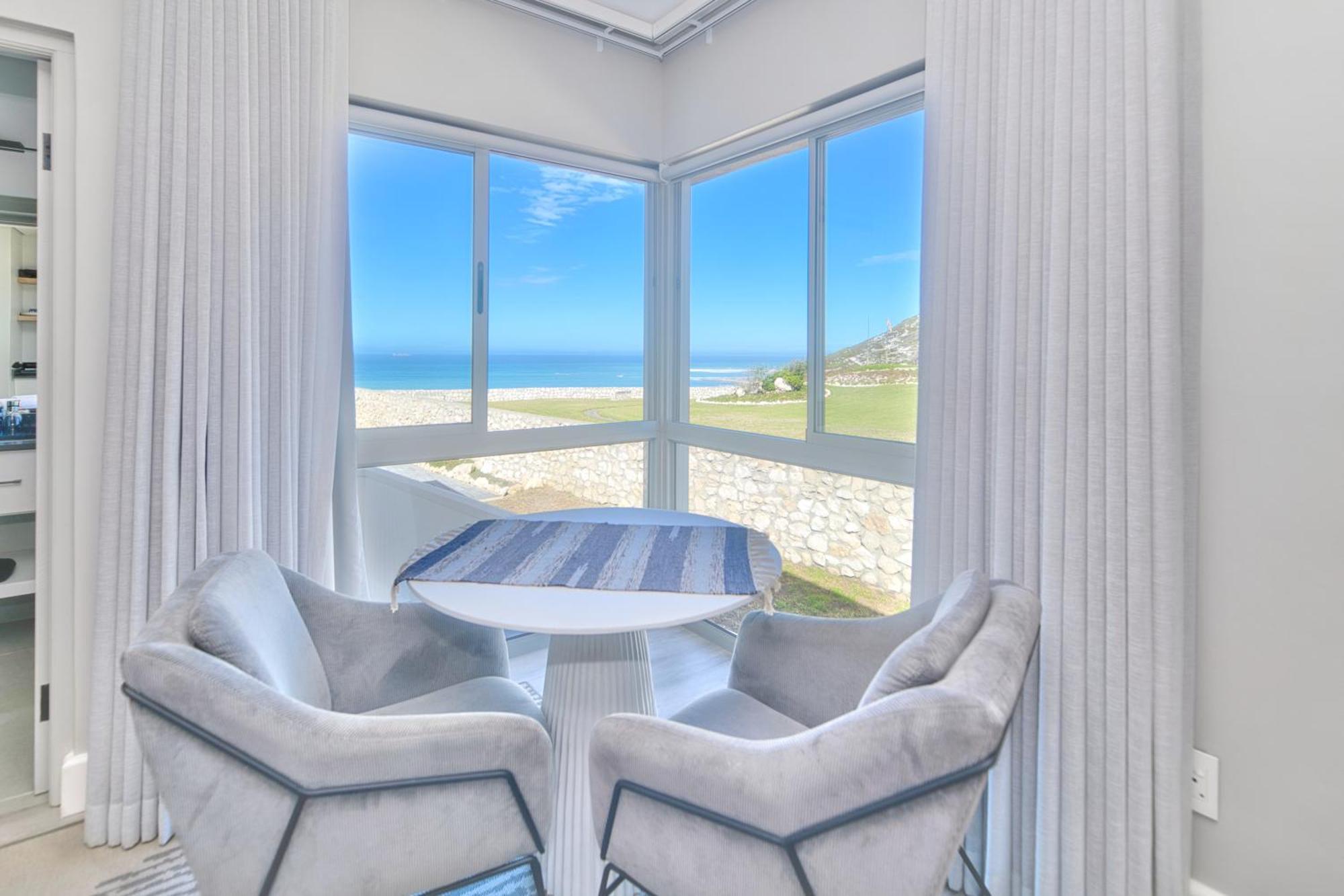 Hotel Cliff Haven à Struisbaai Extérieur photo
