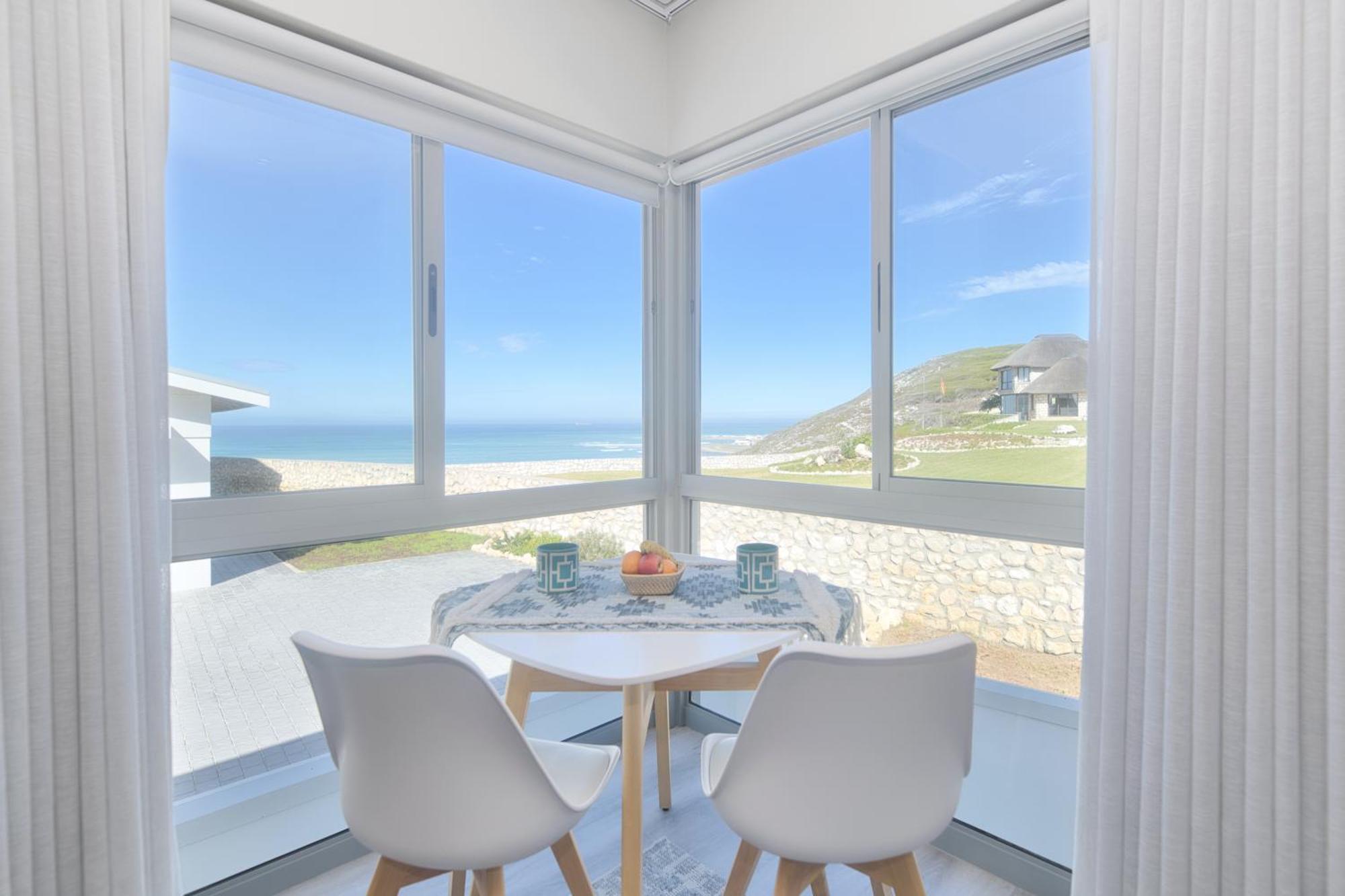 Hotel Cliff Haven à Struisbaai Extérieur photo