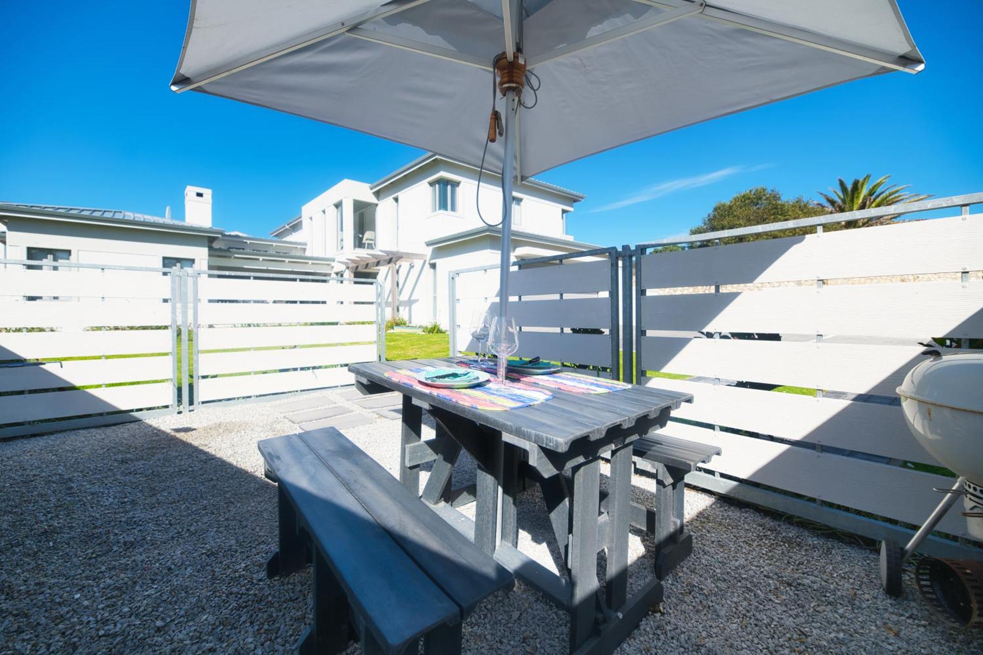Hotel Cliff Haven à Struisbaai Extérieur photo
